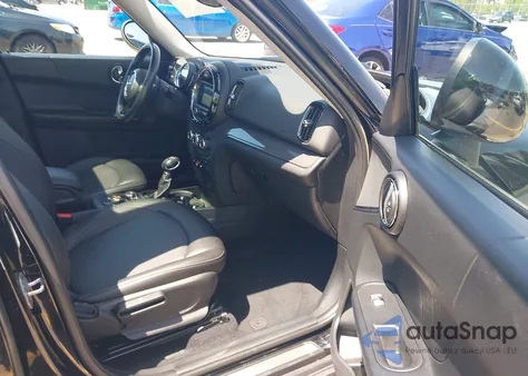 2019 Mini Countryman Cooper z USA, uszkodzony, nr VIN WMZYS7C57K3F46747